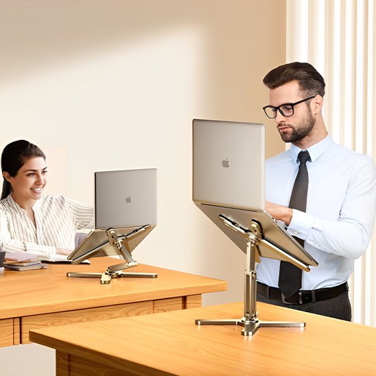 Support ordinateur portable en illustration avec deux personnes en utilisation