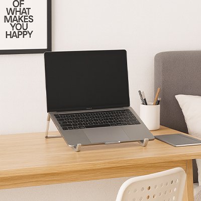 supportordinateur portable ergocomfort sur bureau avec laptop 1