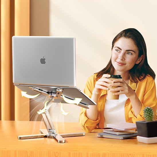 Support ordinateur portable en evidence montrant sa praticite