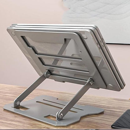 Support ordinateur portable tenant un laptop ferme