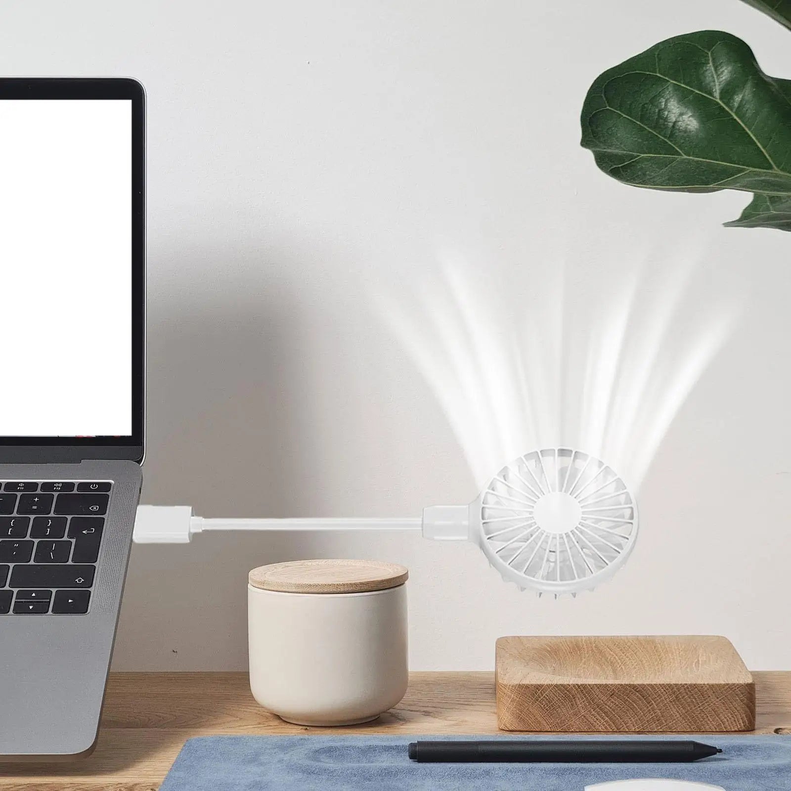 Mini Ventilateur Portable - BreezeMate™ - Blanc - Univers Multimedia