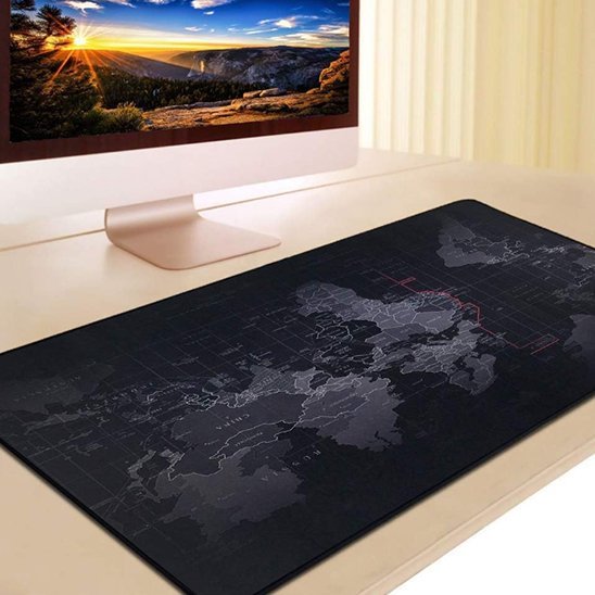 Sous main bureau devant ecran