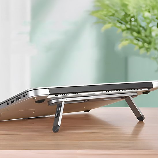 Support ordinateur portable ergopratic avec illustration de l_utilisation 1