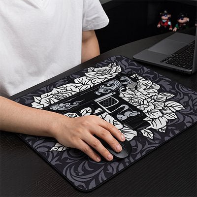 tapis de souris gamer couleur noir et blanc pour souris