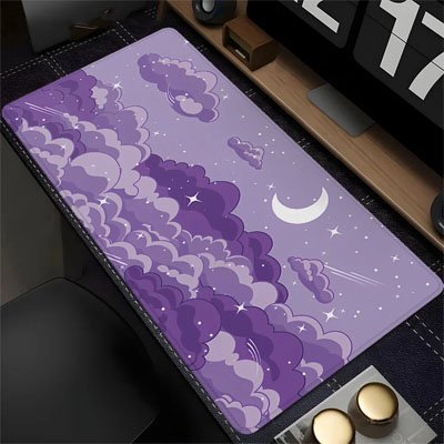 tapis souris gamer violet avec nuages et etoiles